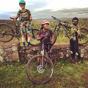 Meet your Posher, Simone